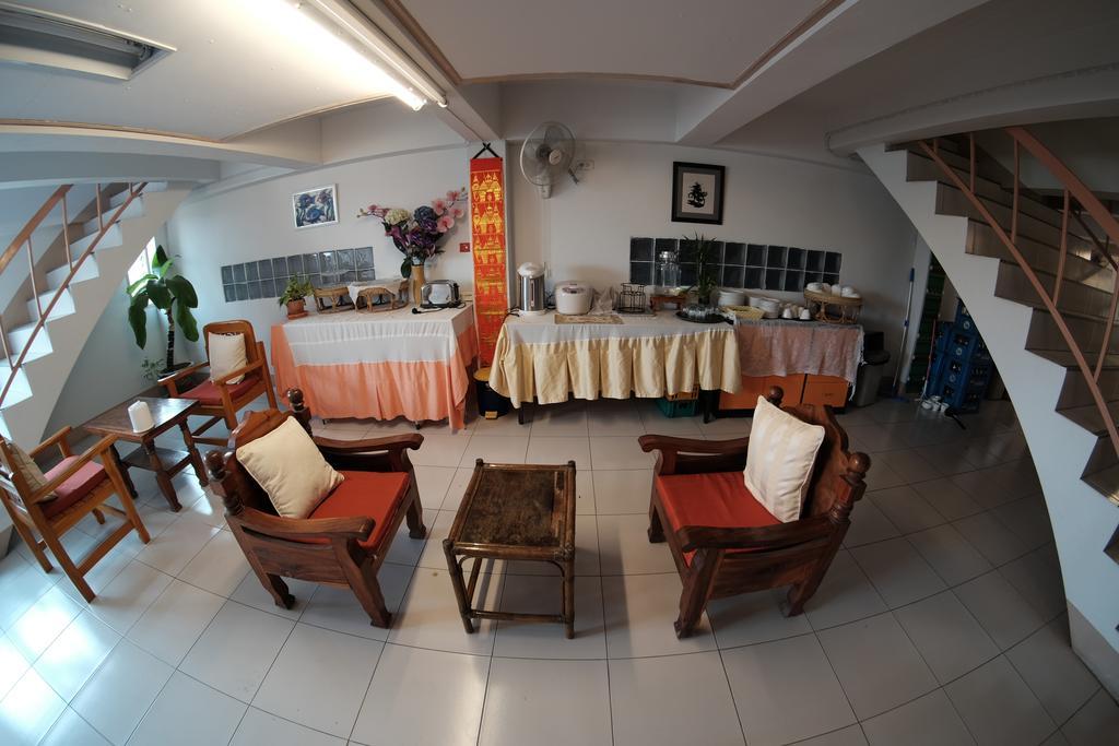 Rapeepong Hotel Nan Esterno foto